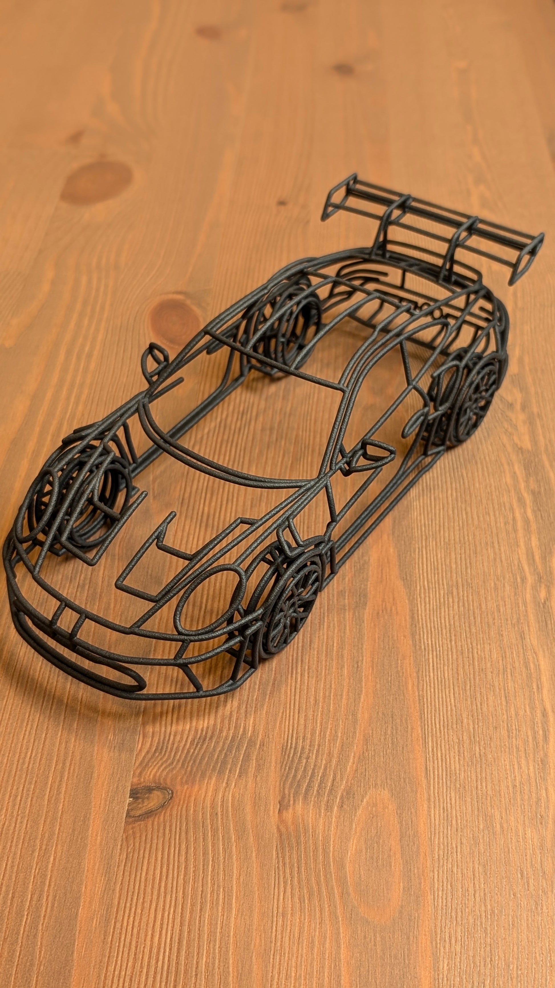 1:18 WiredCars 992 GT3 RS Gitter-Modell - WiredCars