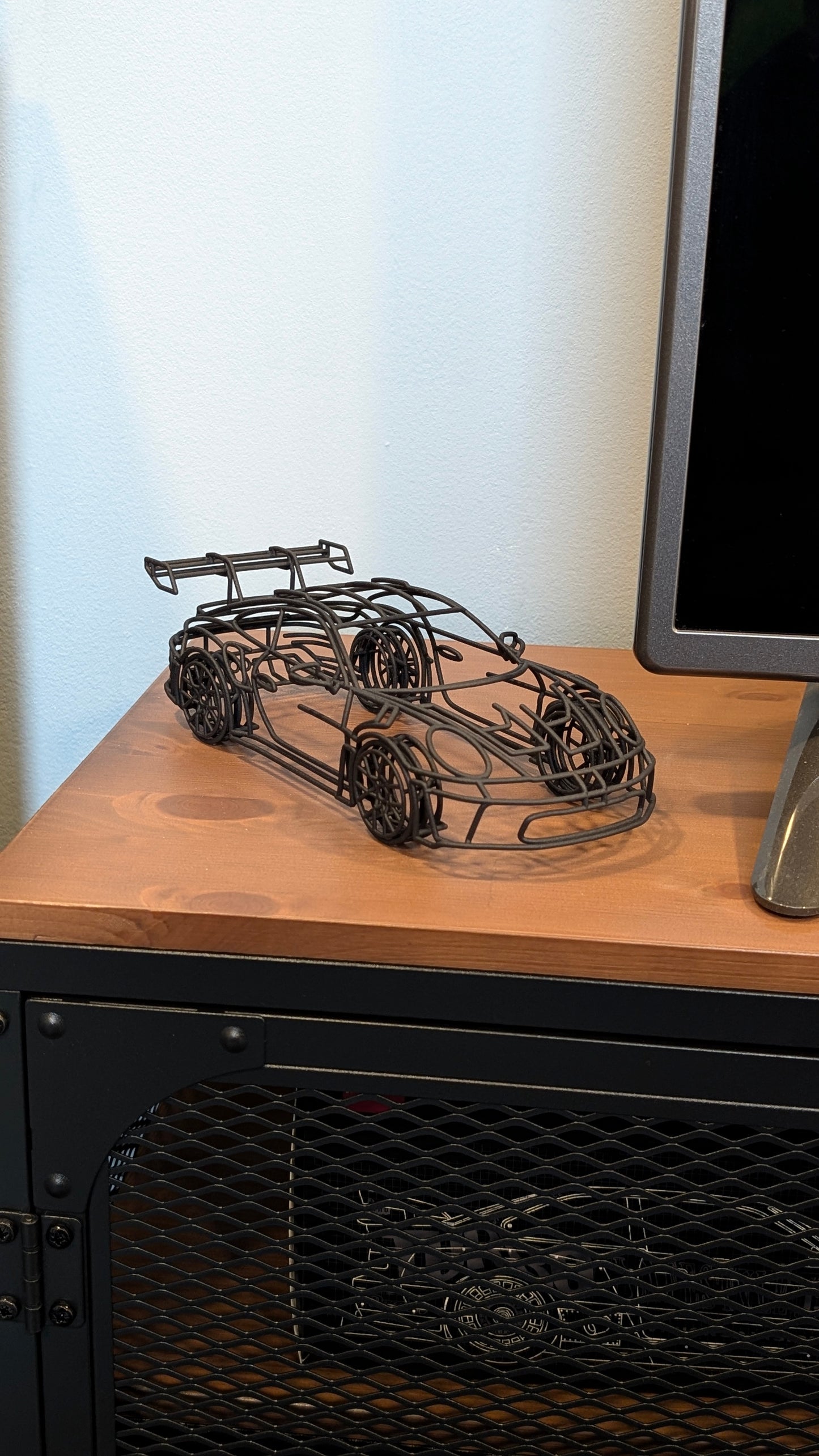 1:18 WiredCars 992 GT3 RS Gitter-Modell - WiredCars