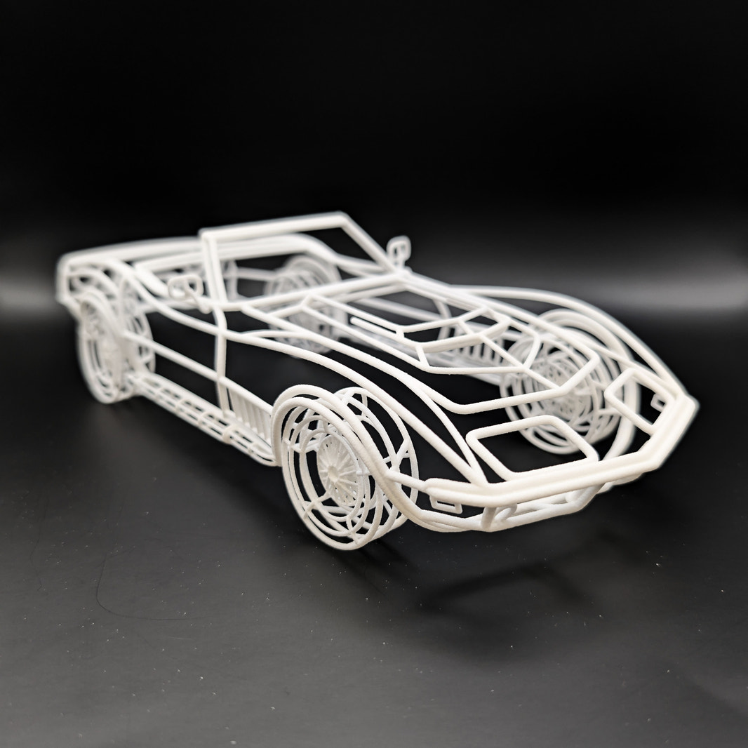 WiredCars Corvette C3 L88 – 1:18 Gittermodell